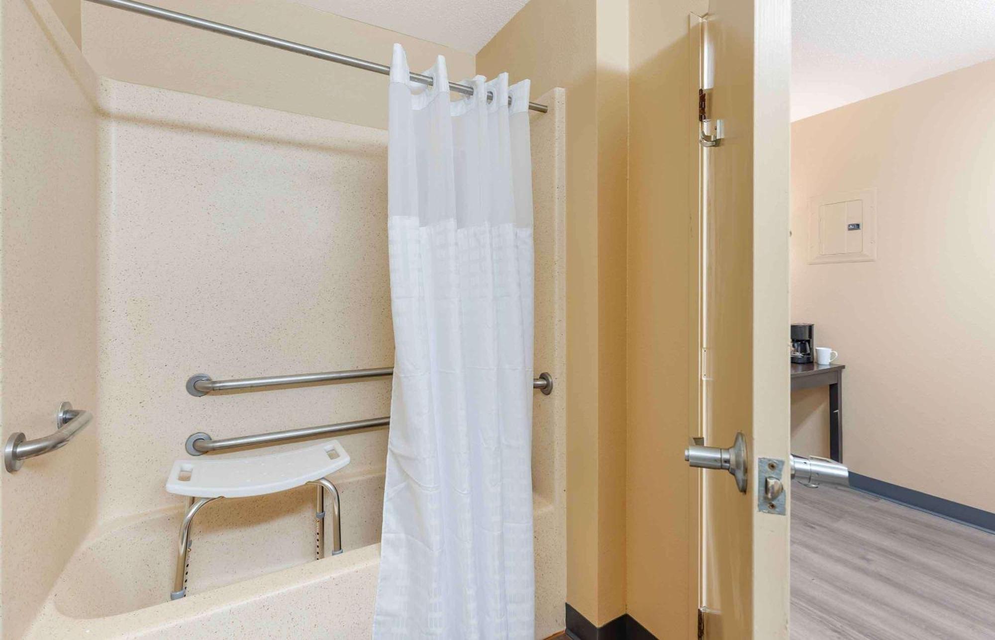 Extended Stay America Suites - St Louis - Westport - E Lackland Rd Maryland Heights Eksteriør bilde